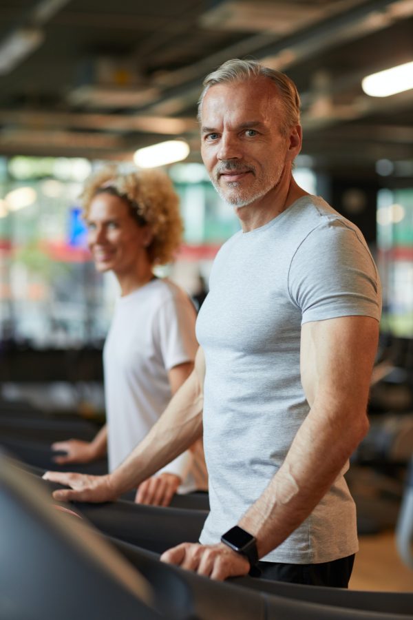 sportive-man-in-gym.jpg